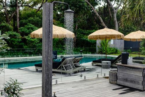 Privately Managed Golf View - Bangalay Villas