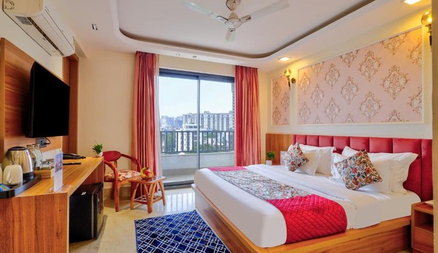 Qotel Siganture "Formerly Aatithyam Residency" - Golf Course Road