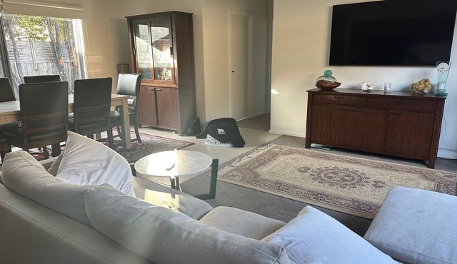 Quiet Villa just moments from the beach and close to Mornington and the wineries