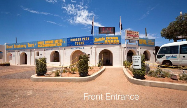 Radeka Downunder Underground Motel