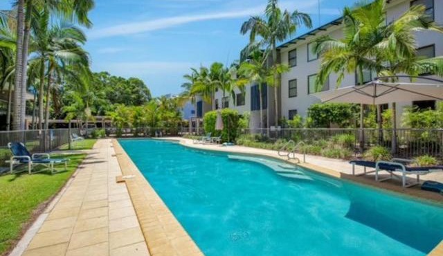 Rainbow Beach Resort overlooking Pool