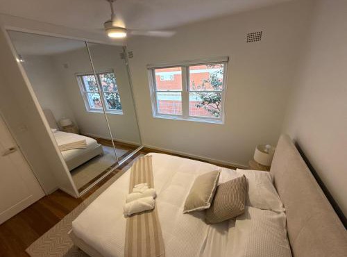Randwick Shared Apt with Study & built in wardrobe in Sydney