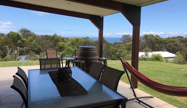 Relax and unwind at Pacific Blue - 500m to Orchid Beach