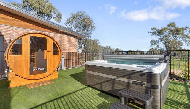 Relax & Explore Mansfield Spacious Family Retreat Near Mt Buller