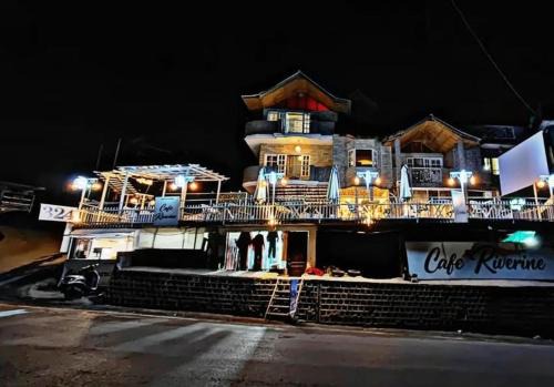 Riverine Cafe & Cottages