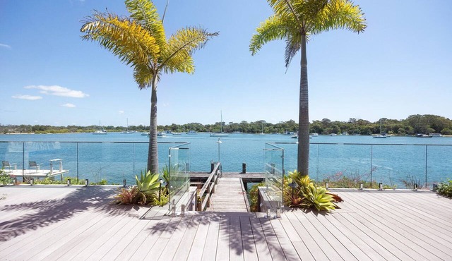 Riverside Elegance on Noosa Parade