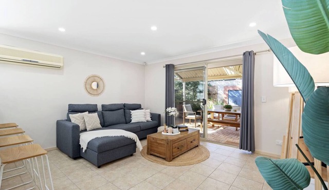 Rivervale Family Retreat-Optus,River,Shops,Crown