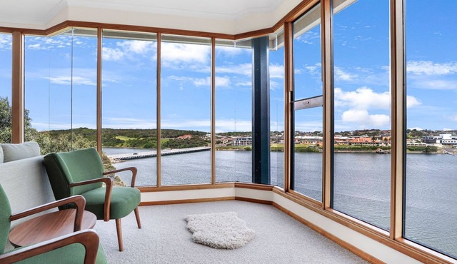 Riverview - Breath taking views of the Hopkins River