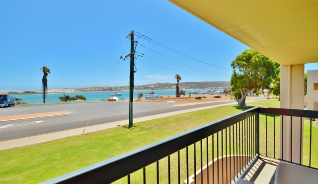 Riverview Holiday Waterfront Apt 23 - 1st Floor - Kalbarri WA