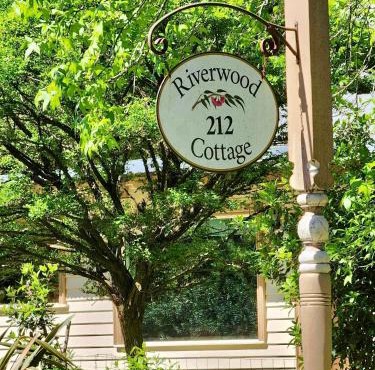 Riverwood Cottage, accessible accommodation