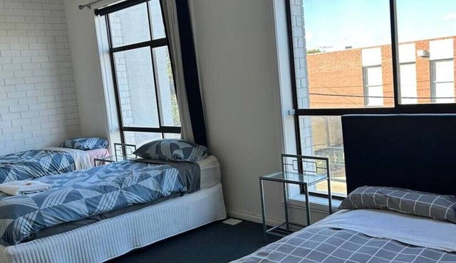 Room With a View (Private Room up to 4)