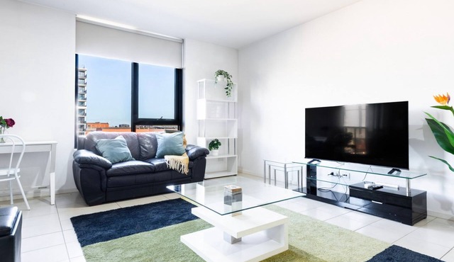 Rowan Place – Relaxed Stay with Free Parking