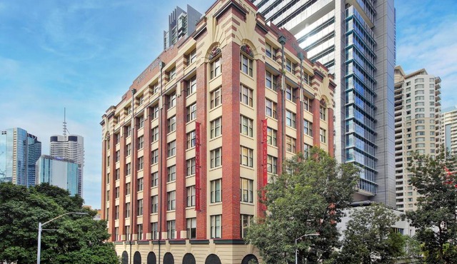 Royal Albert Hotel