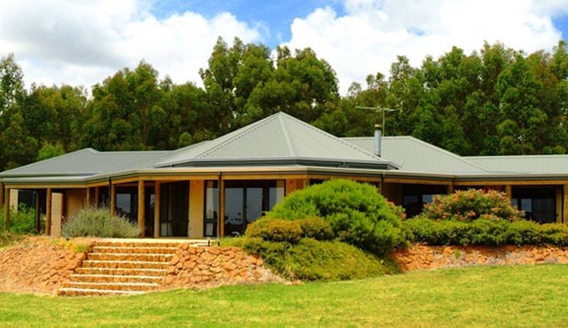 Rural Hideaway