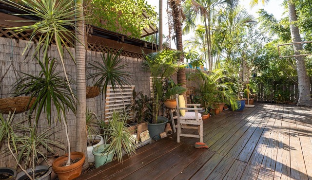 Rustic Charm 3 Bed 2 Bath in The Heart Of Broome