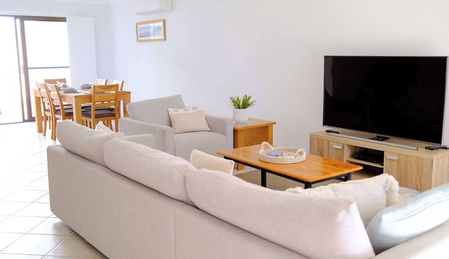 Sandy Shore Villa at Mollymook