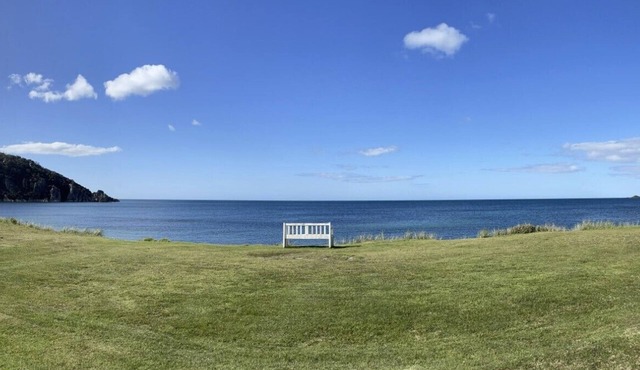 Sandy Shores on Irby - Beach frontage at beautiful Sisters Beach