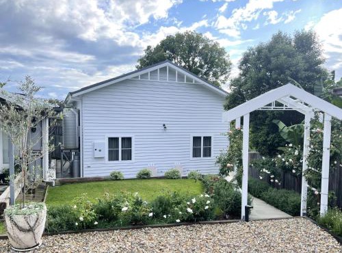 Seabirds Cottage