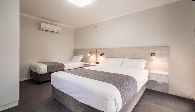 Seabrook Hotel