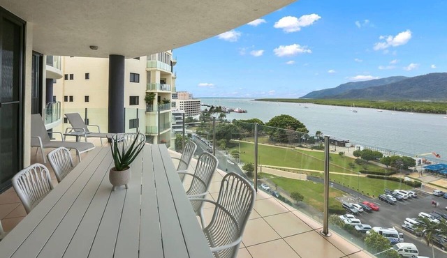 Seascape: Luxury Waterfront Living in the Heart of Cairns