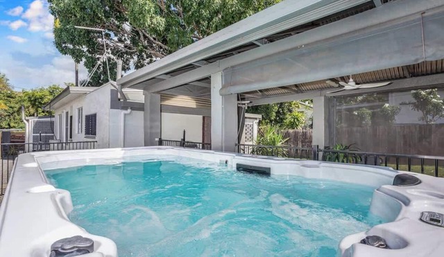 Seaside Serenity—Family Escape with Private Spa