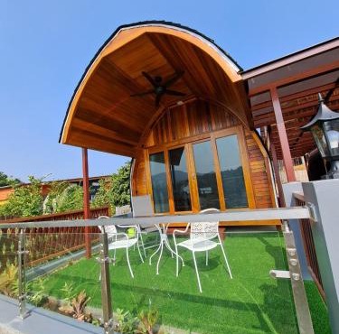 Seaview Eagles Nest Cabins in Phuket