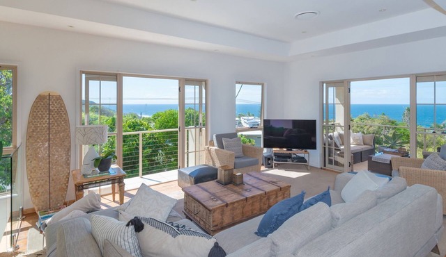 Seaviews on Sunshine
