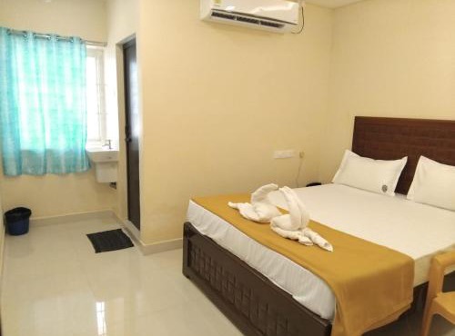 Selvi Residency