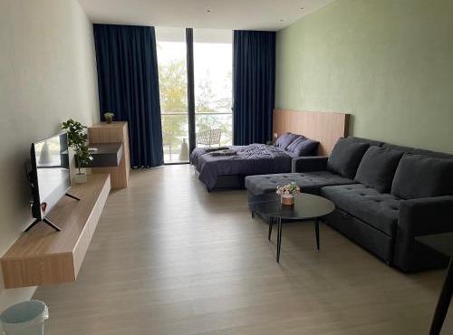 Sematan Roxy Beach Apartment