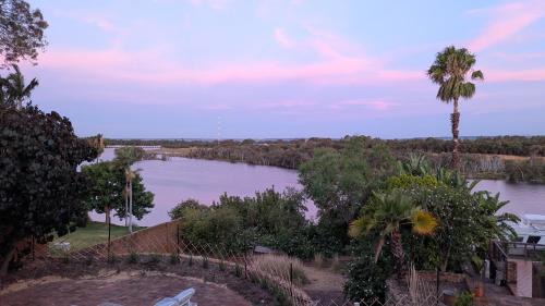 Serenity on Swan - 10 min drive from Perth City