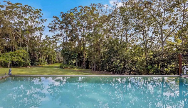Set amongst serene bushland with easy access to the Maroochy river.