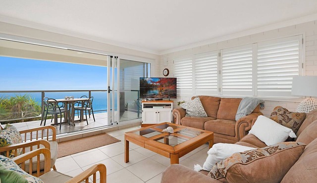 Shipton Lodge unit 3 Moffat Beach QLD
