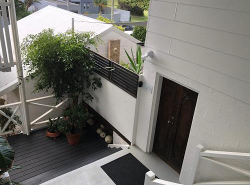 Shorebreak Studio Apartments