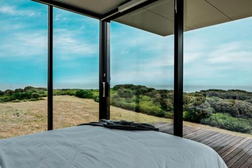 Sky Pod 2 - Luxury Off-Grid Eco Accomodation
