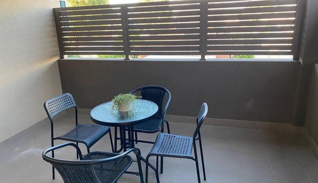 Smart Modern Close City/Airport WIFI/Park/Netflix