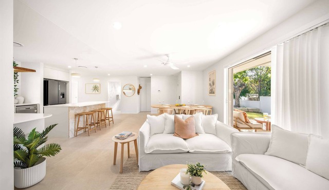 Solara Escape Mooloolaba - Luxe Pet-Friendly Home