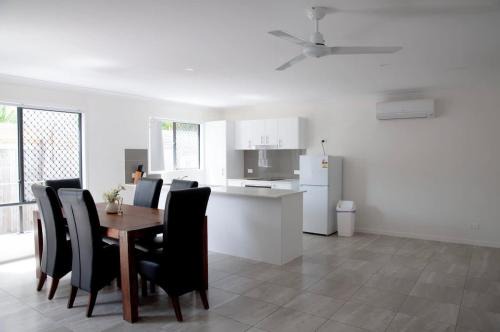 Spacious 3 bedroom unit in Loganlea