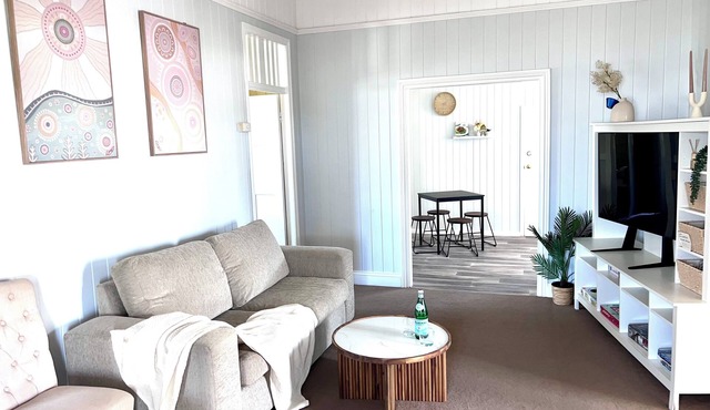 Spacious 4-bedroom home in fabulous Norman Park- views on CBD and Storey Bridge