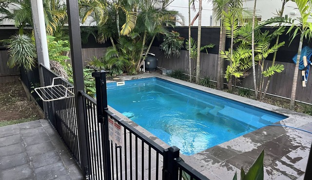 Spacious 4 bedroom house in delightful Hendra.