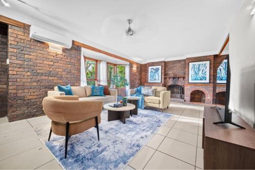 Spacious and Affordable Family Stay Large and Relax