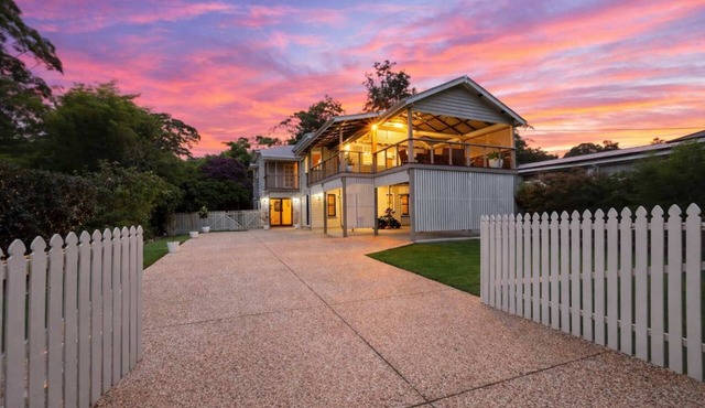 Spacious Retreat w Big Backyard