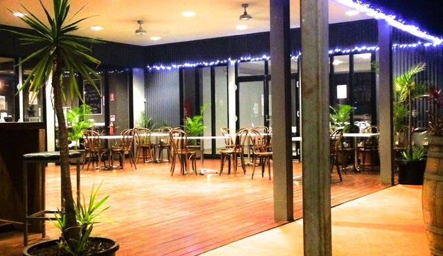 Spinifex Hotel