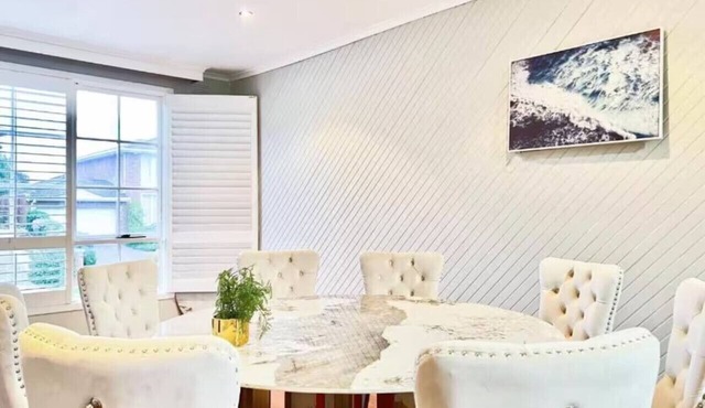 StayAU Prestigious Quiet Court Home w/Pool