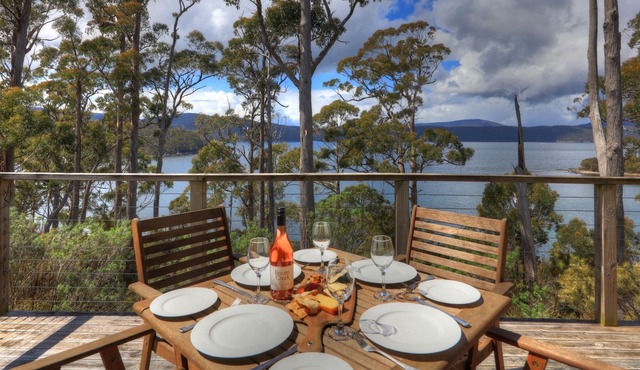 Stewarts Bay Lodge