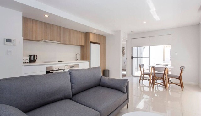 Stirling Apartment 1- Modern Central Apartment