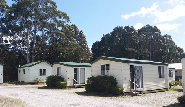 Strahan Beach Tourist Park