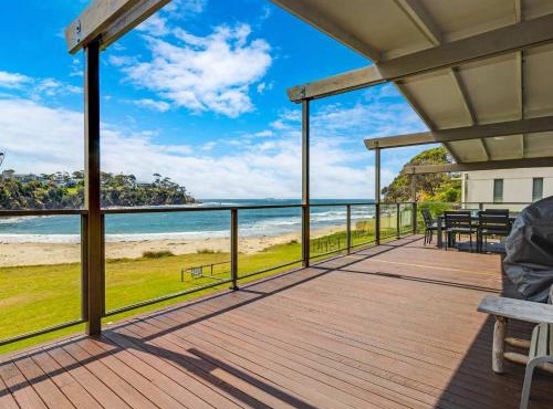 'Strathnaver' - Waterfront Beach House