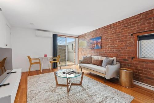 Studio Stay, Walk to City and Food