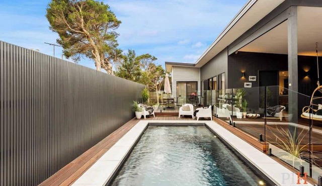 Stunning Cape Woolamai House with Private Pool