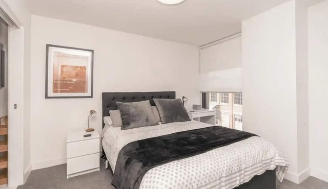 Stylish 2BDR Retreat in Vibrant Abbotsford in Abbotsford